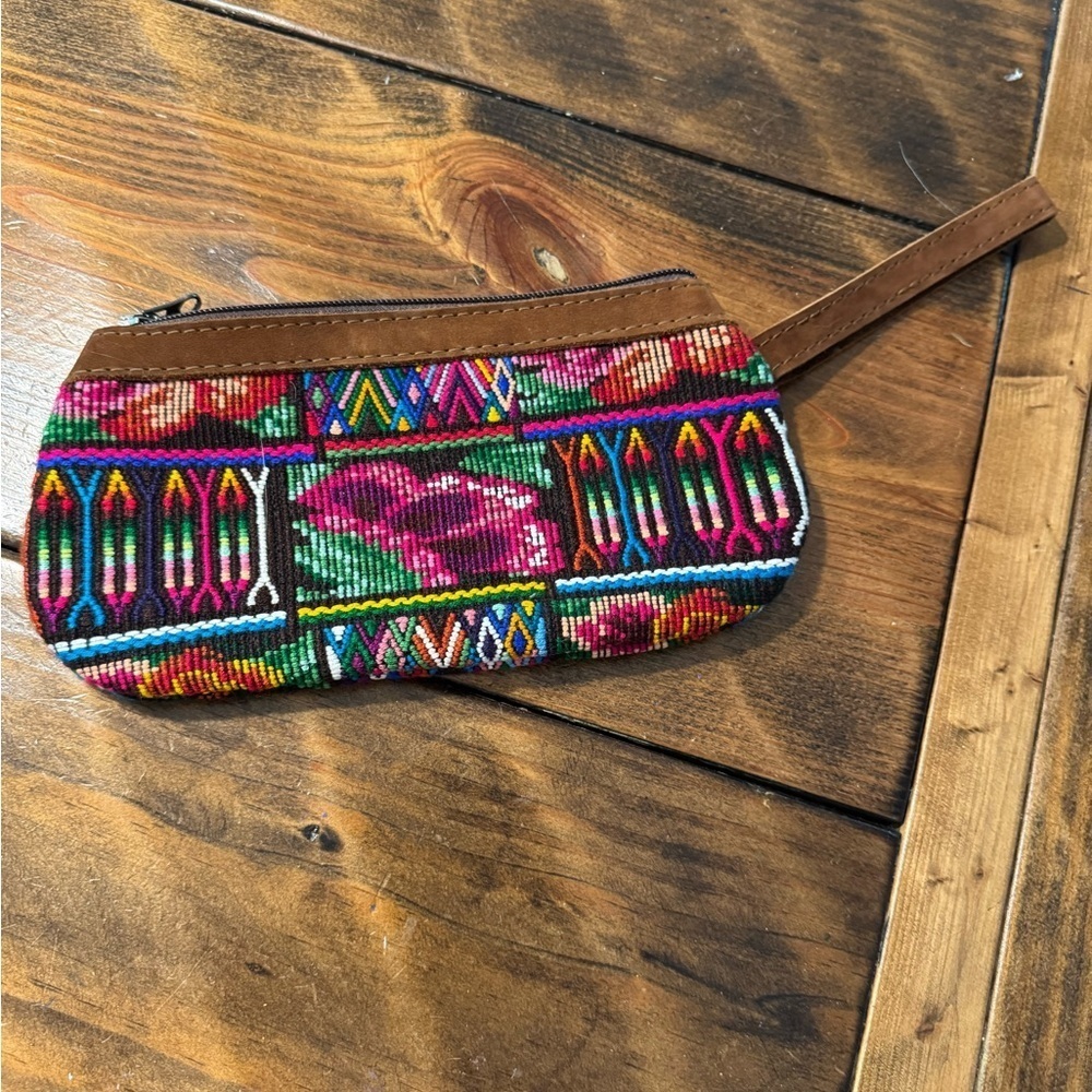 Nina and Co. clutch/wristlet with Geometric design. Handcrafted Embroidered